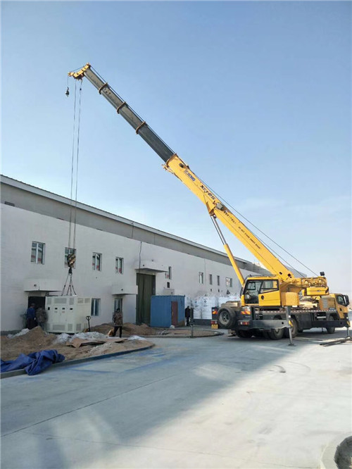 都昌县“超载就喊停”—— 吊车的 “重量保镖” 技术